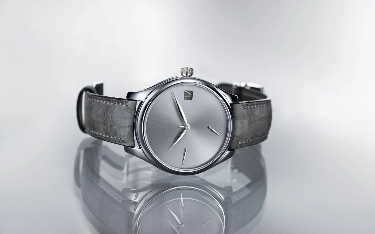 H. Moser & Cie. Endeavour Perpetual Calendar Concept Tantalum, angled view of the sunburst tantalum dial with reflection
