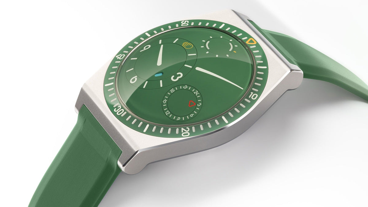 Ressence TYPE 7 Cactus with green oil-filled dial and green rubber strap, three-quarter view