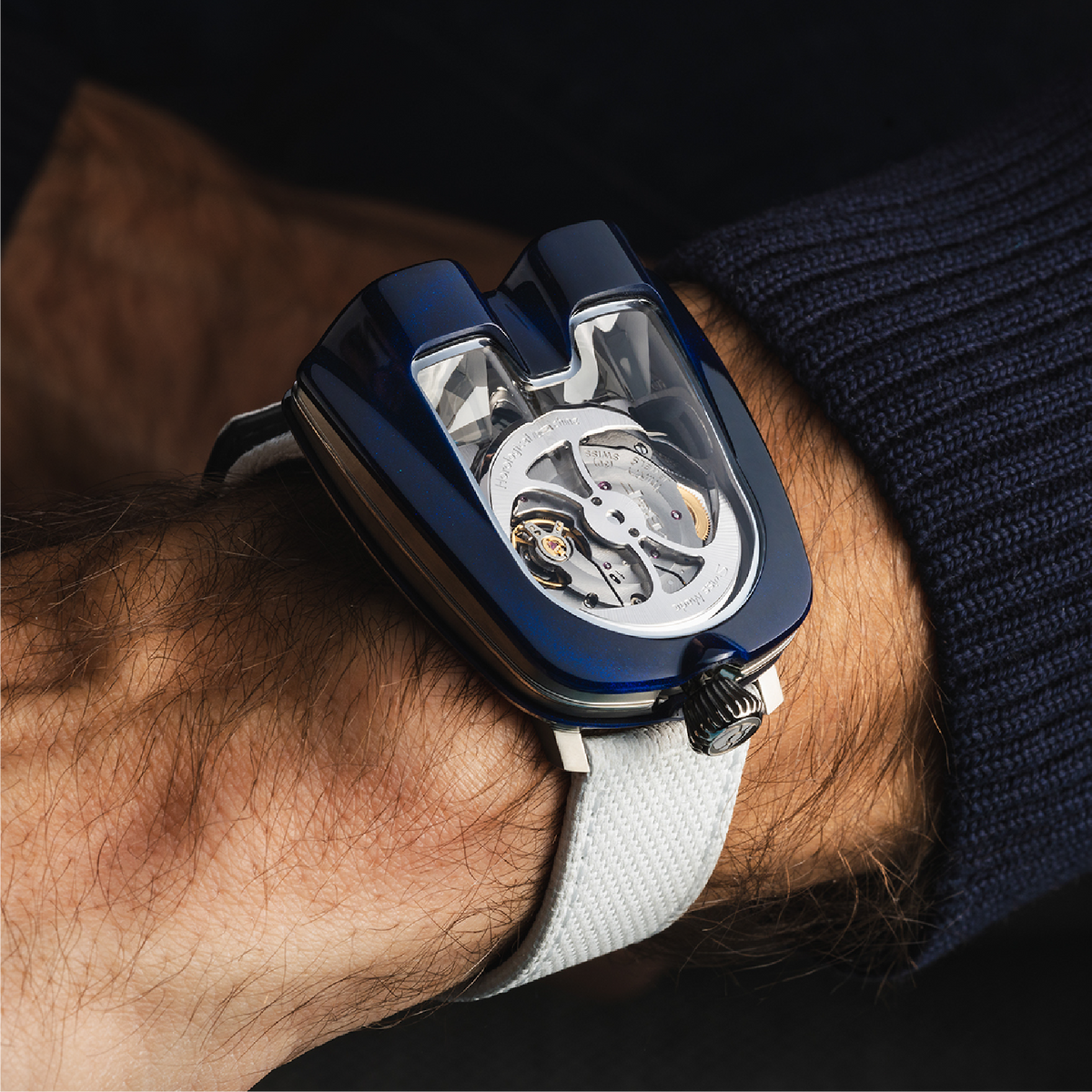 MB&F Horological Machine N°8 Mark 2 Blue CarbonMacrolon