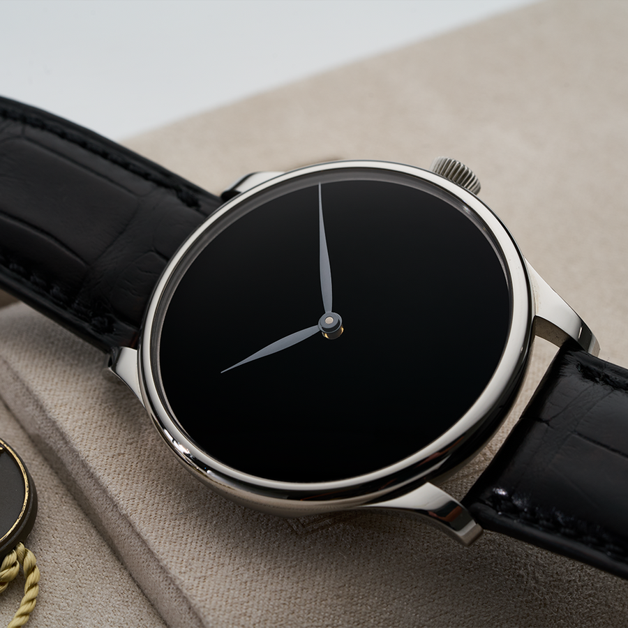 H. Moser & Cie. - Venturer Xl Concept