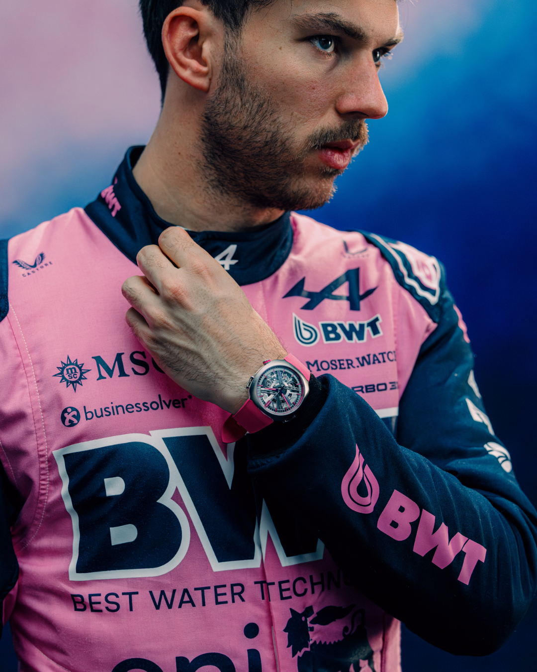 H. Moser & Cie Streamliner Alpine Drivers and Mechanics Pink Edition