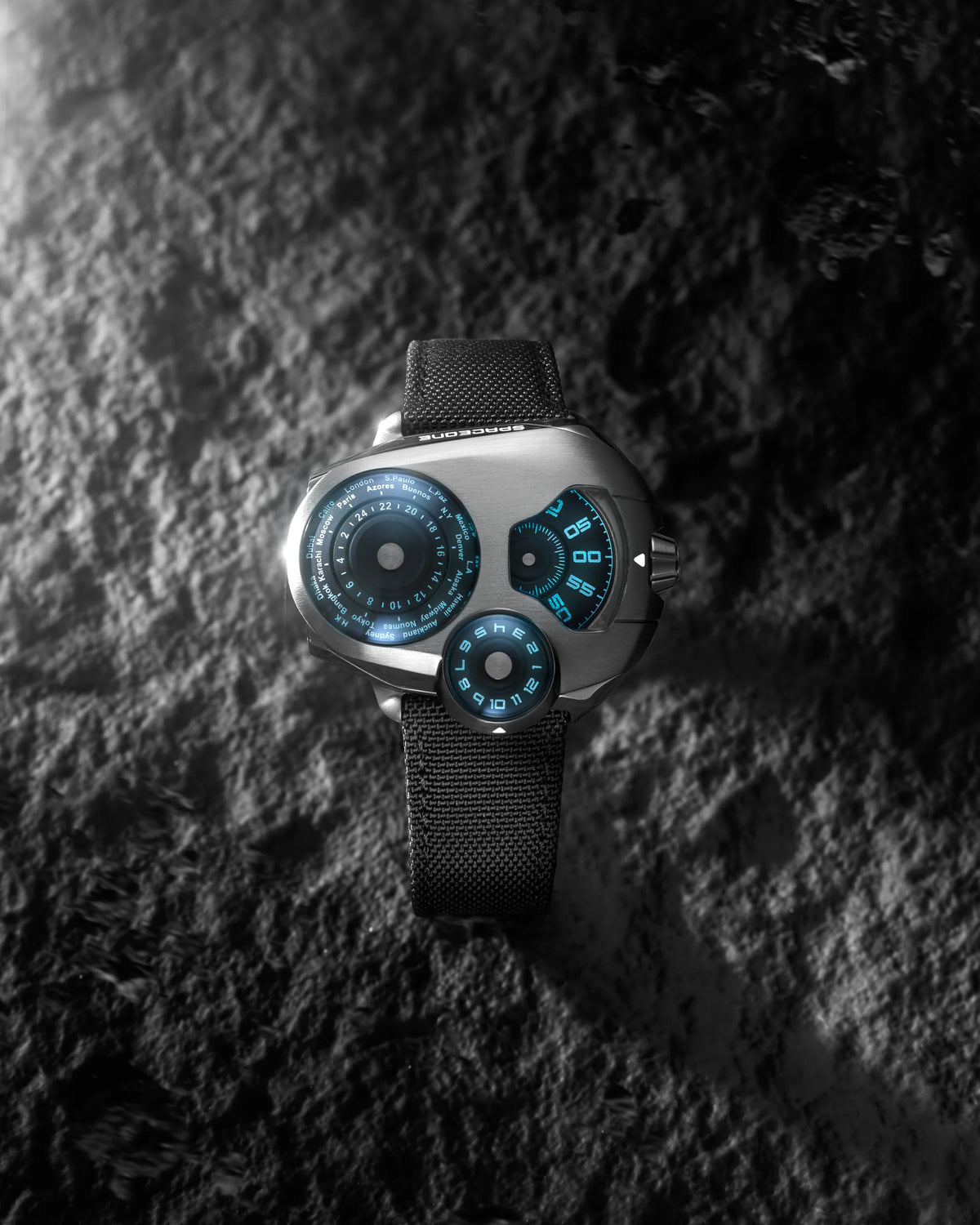 Spaceone Worldtimer Titanium