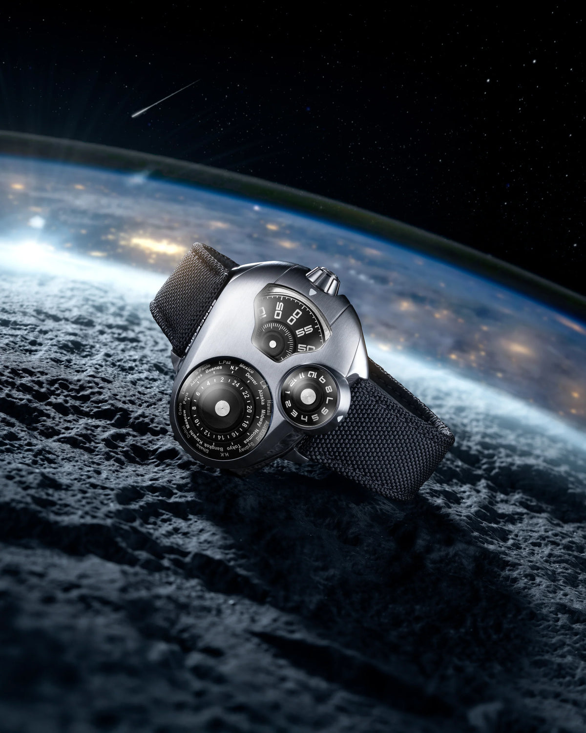 Spaceone Worldtimer Titanium