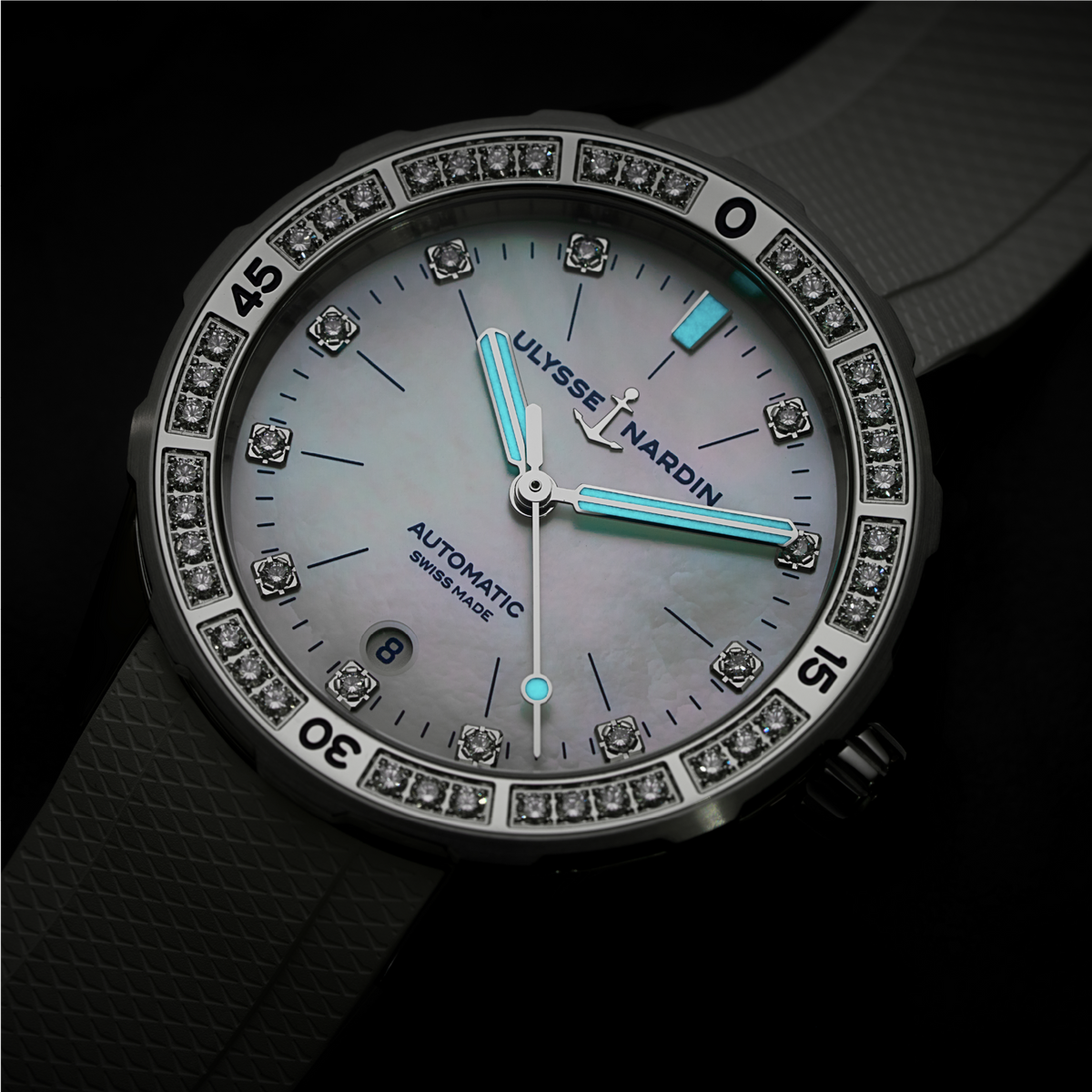 Ulysse Nardin Diver 39mm (Mother of Pearl)