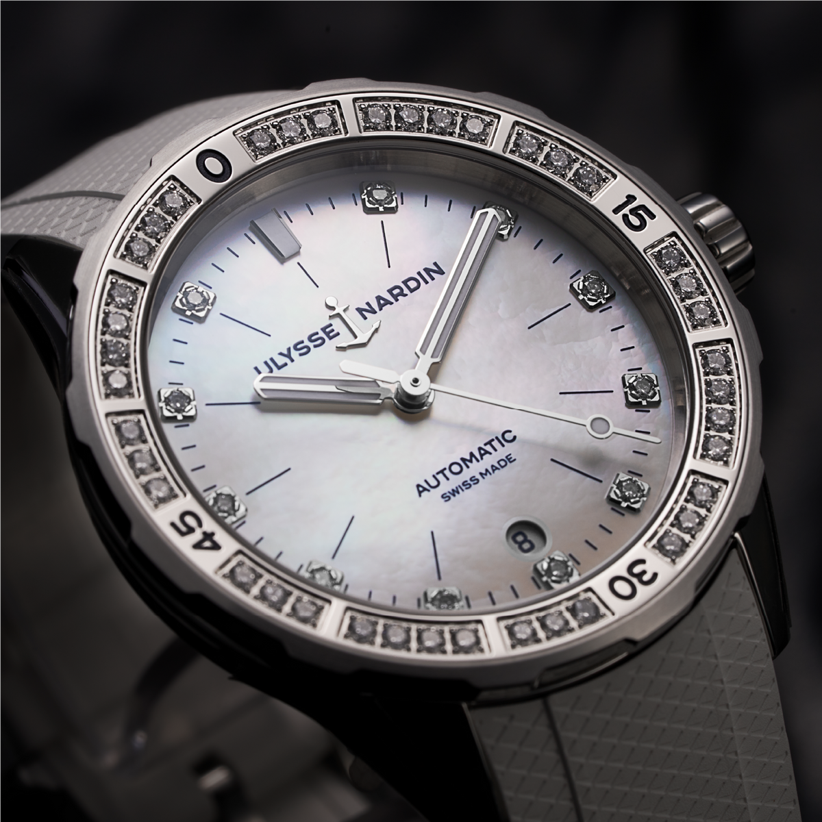 Ulysse Nardin Diver 39mm (Mother of Pearl)