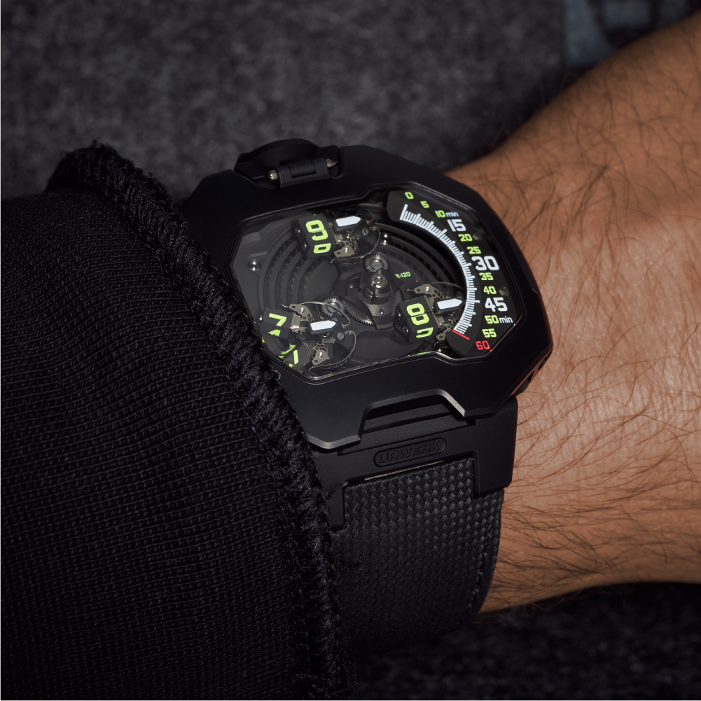 URWERK UR-120 'Space Black'