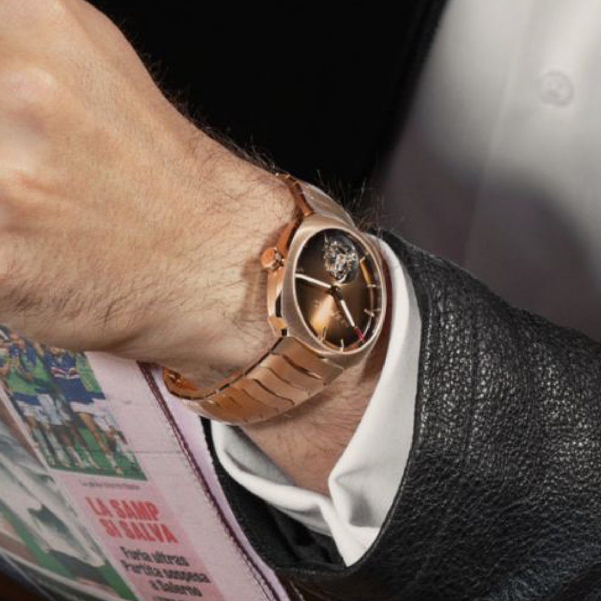 H. Moser & Cie Streamliner Tourbillon Pierre Gasly Edition on Gold