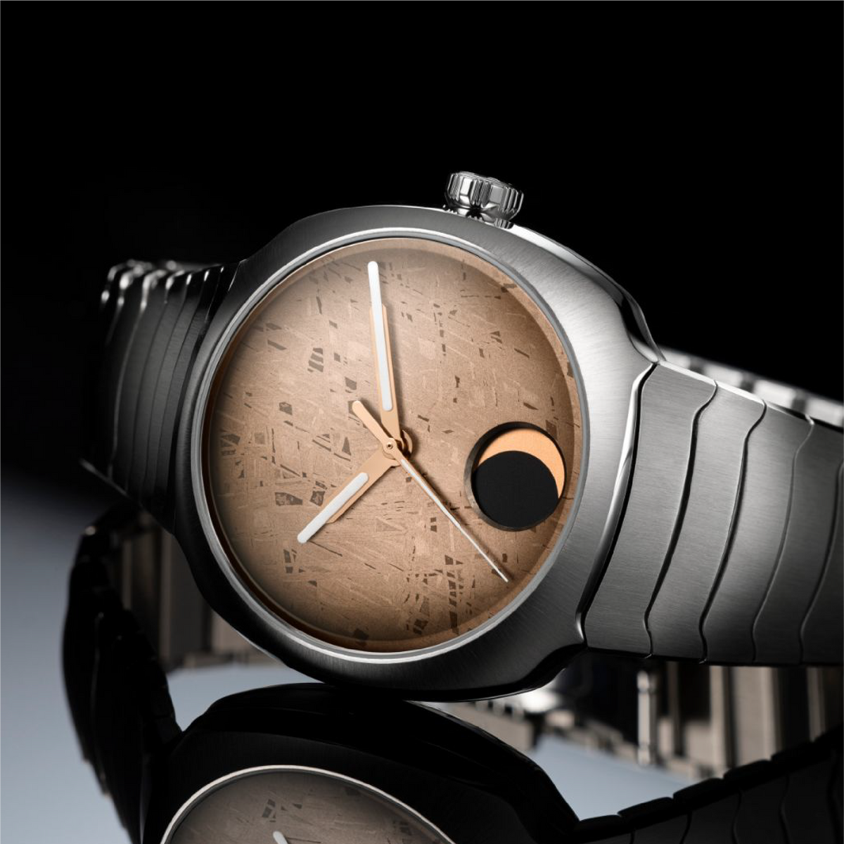 H. Moser & Cie Streamliner Perpetual Moon Concept Meteorite