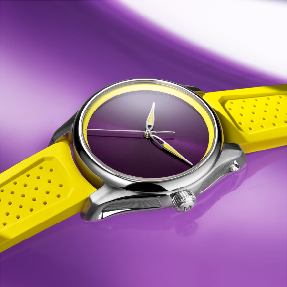 H. Moser & Cie Pioneer Centre Seconds Sun Berry