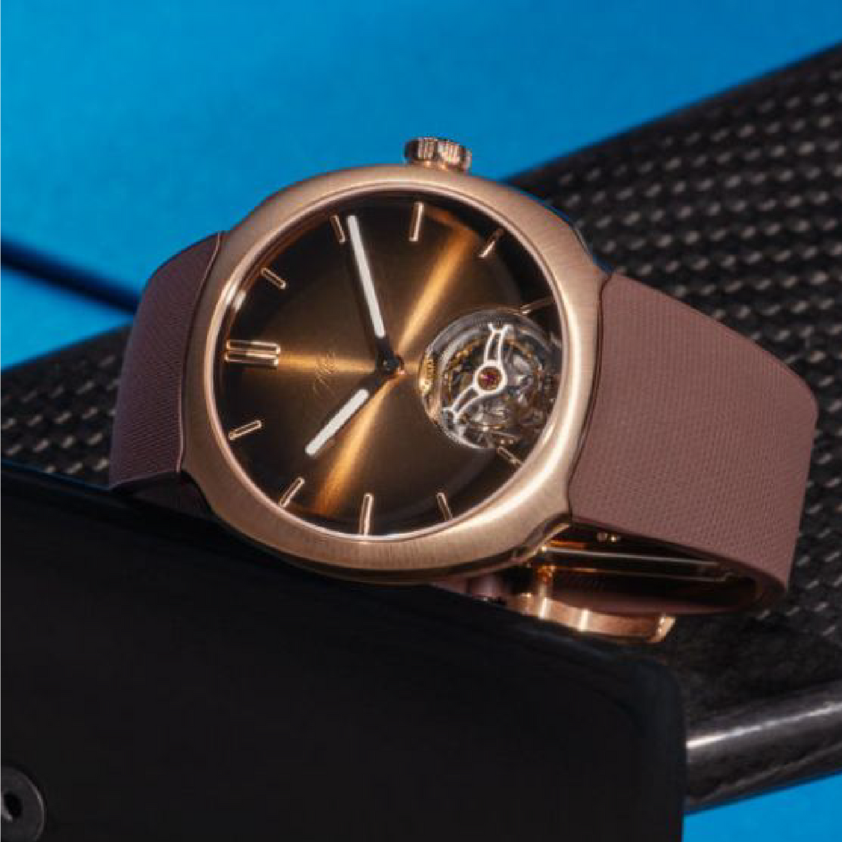 H. Moser & Cie Streamliner Tourbillon Pierre Gasly Edition