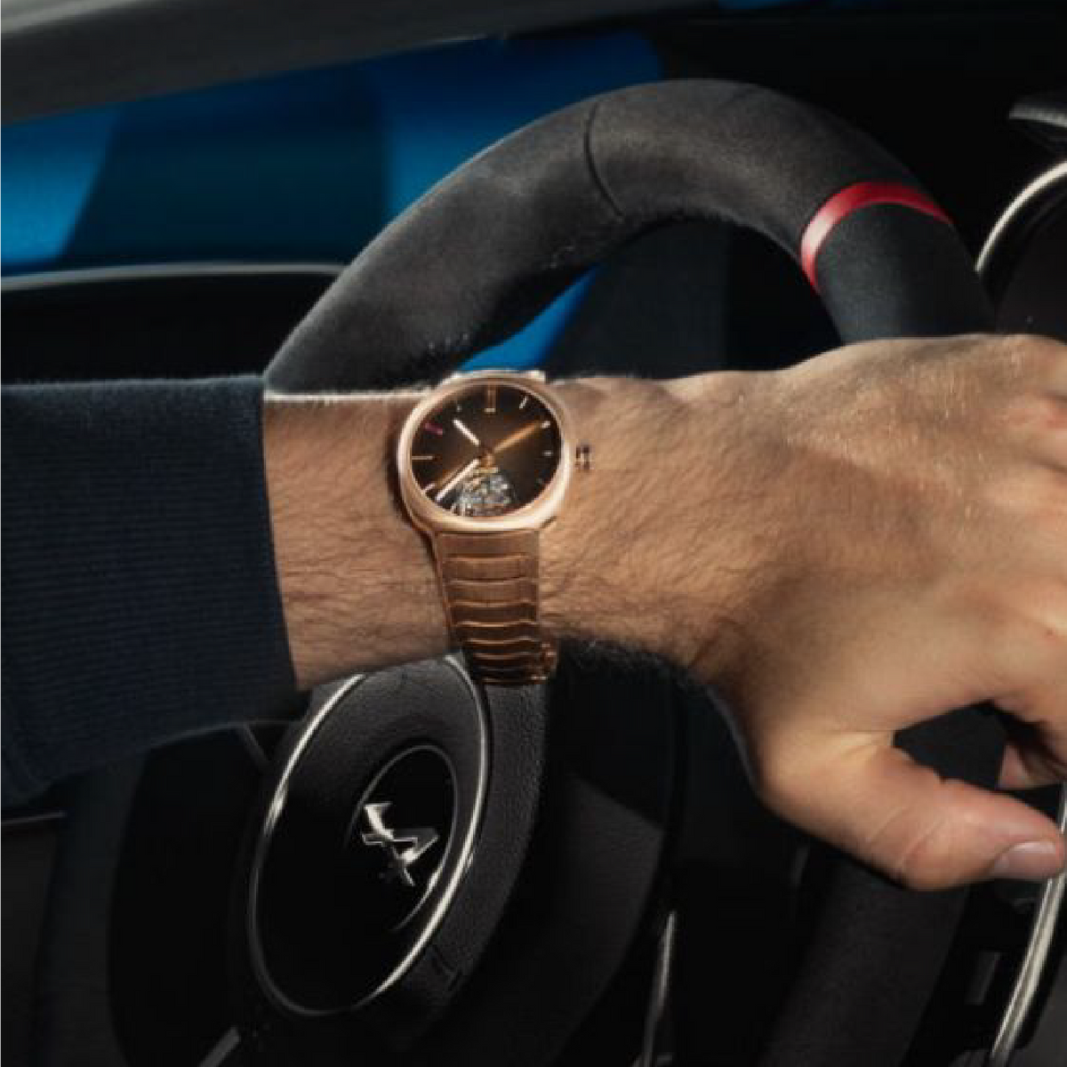 H. Moser & Cie Streamliner Tourbillon Pierre Gasly Edition on Gold