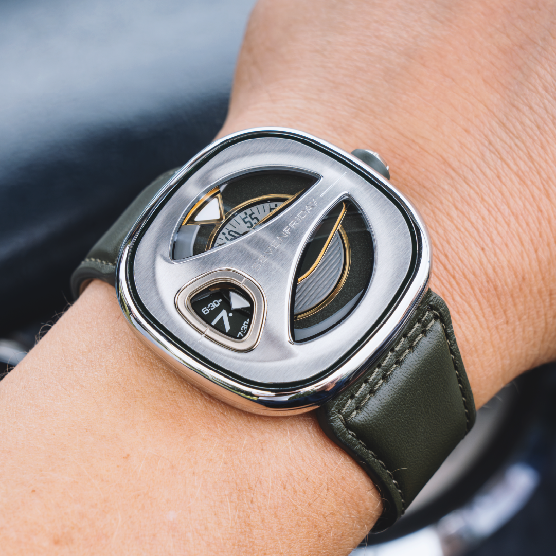 SEVENFRIDAY SF-ME1/02