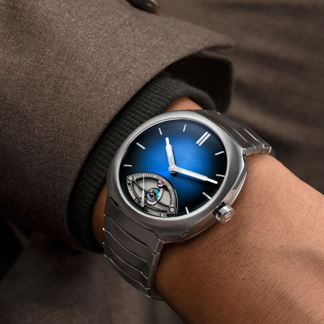 H. Moser & Cie Streamliner Retrograde Seconds Midnight Blue