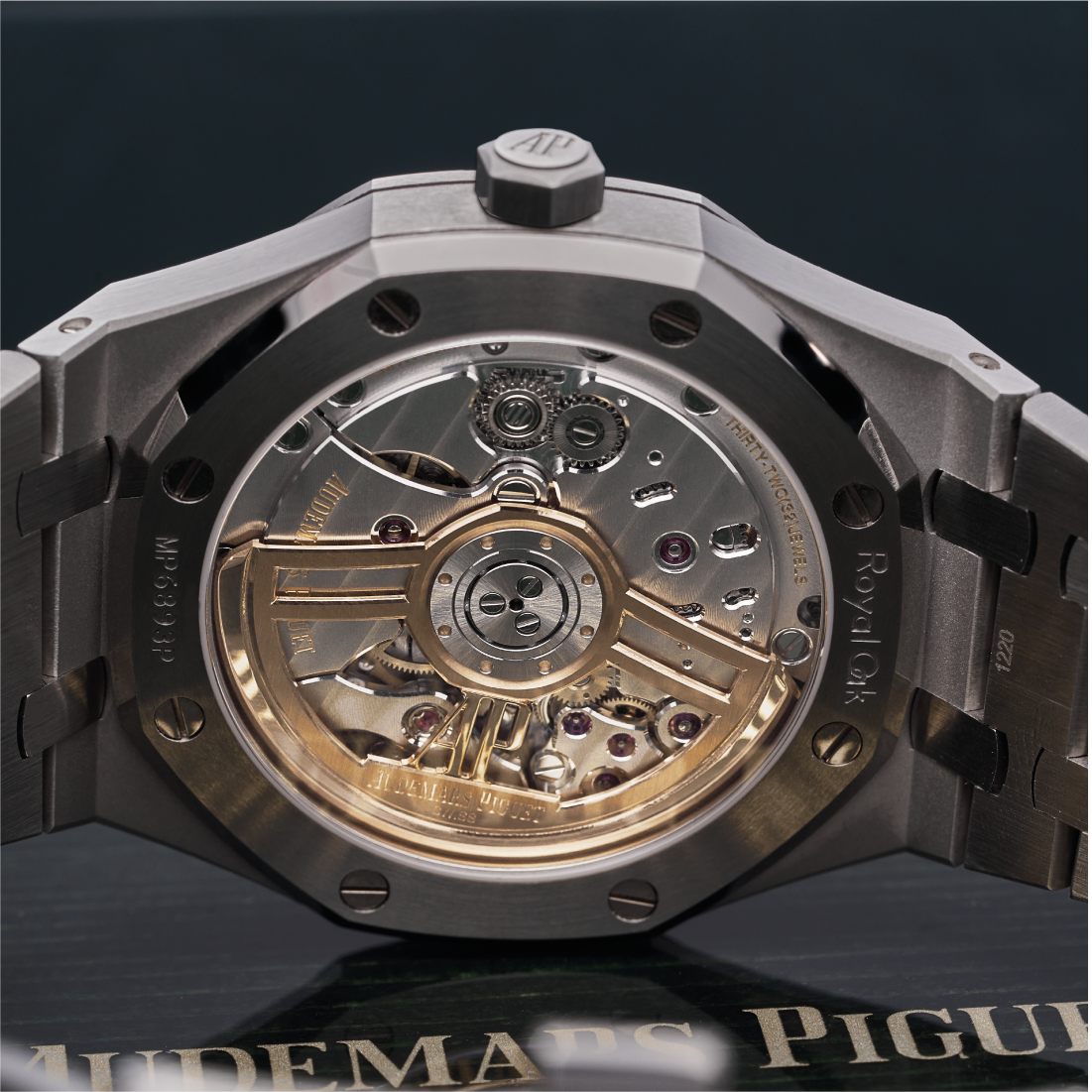 Audemars Piguet - Royal Oak