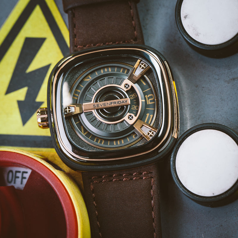 SEVENFRIDAY M2/02