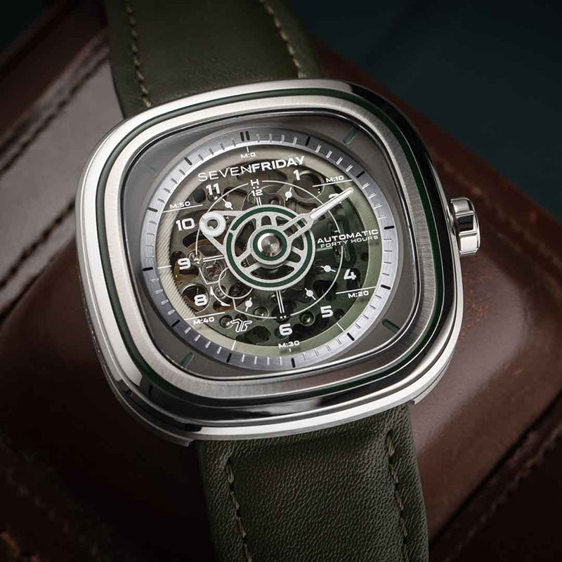    SEVENFRIDAY_T106_Green_Products-Shot 3