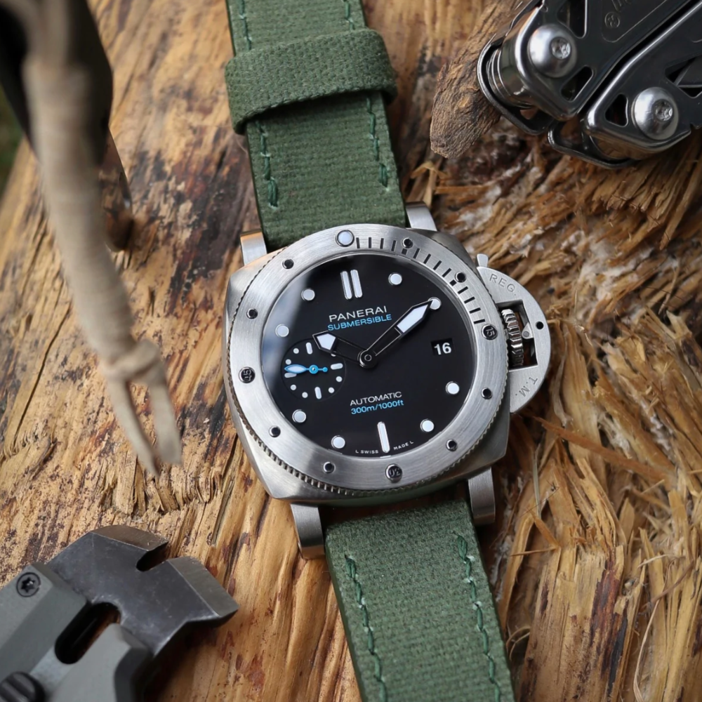 Delugs Waxed canvas Chunky Straps